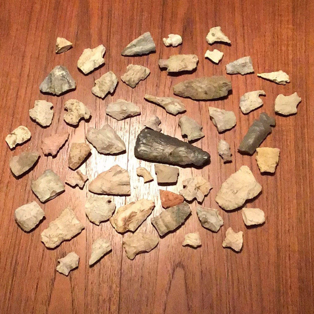 Arrow Heads broken pieces